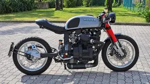 Honda   (2)