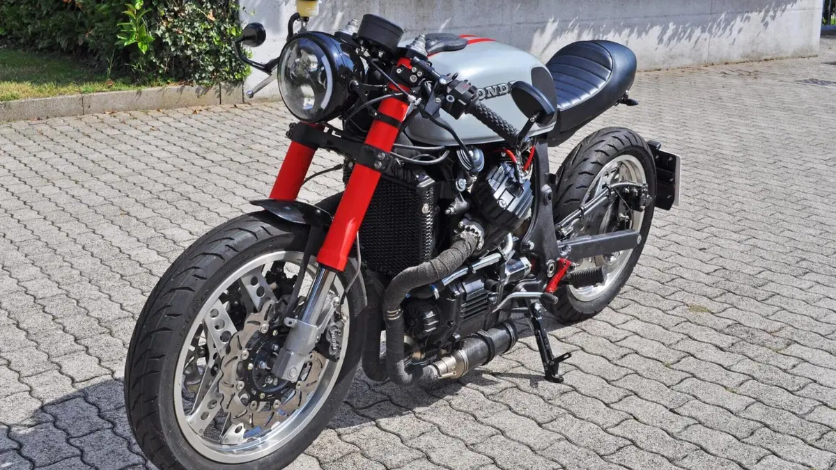 Honda   (4)