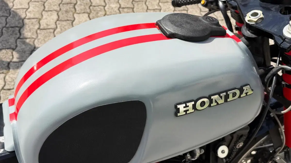 Honda   (6)