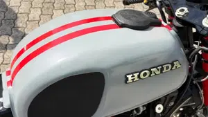 Honda   (6)