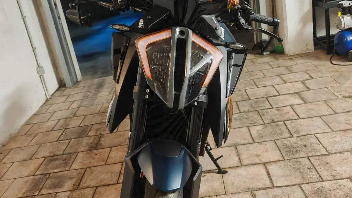 KTM 1290 Super Duke R EVO (2022 - 23)  (2)