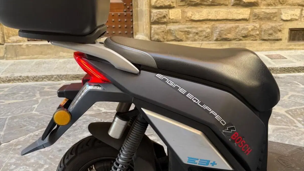 Lifan E3+ (2021 - 26)  (8)