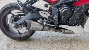 Triumph Street Triple R (2013 - 14)  (2)