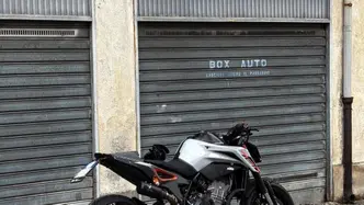 KTM 790 Duke L (2023 - 24)