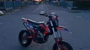 KTM 450 SX-F (2022)  (4)