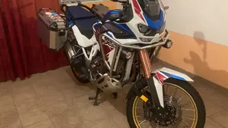 Honda Africa Twin CRF 1100L Adventure Sports Desert Track (2022 - 23) usata