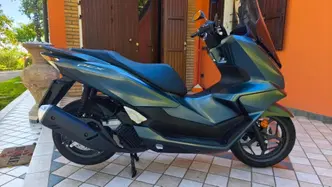 Honda PCX 125 (2025 - 26) usata