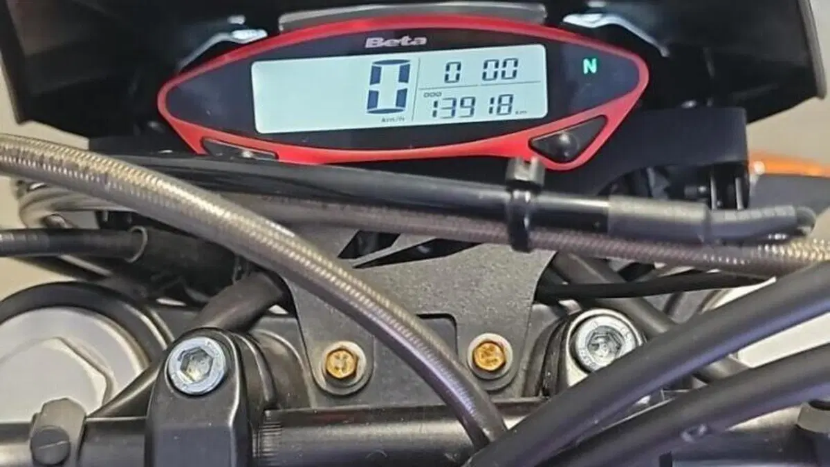 Betamotor RR 125 4T Motard LC (2021 - 23)  (4)