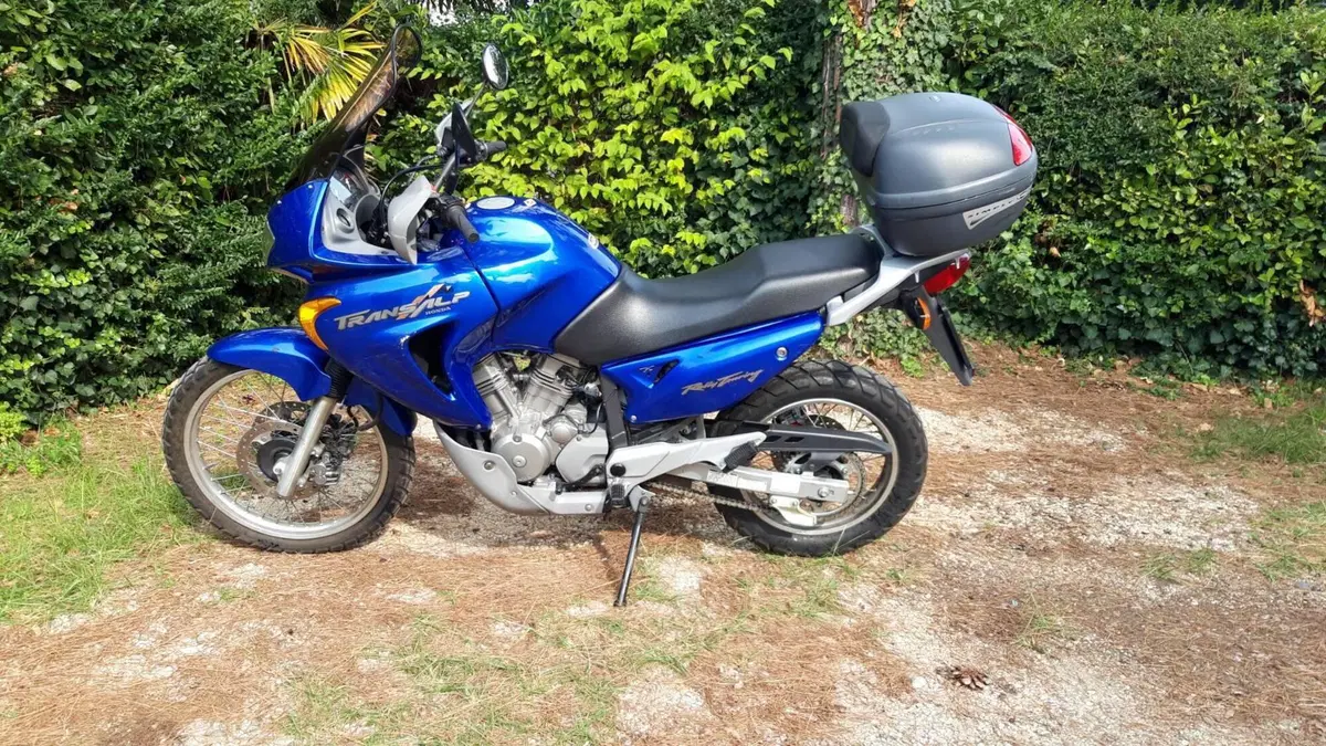 Honda Transalp XL 650V (2000 - 04)  (2)