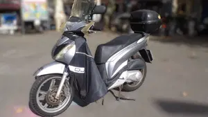 Honda SH 125 i (2009 - 12)  (4)