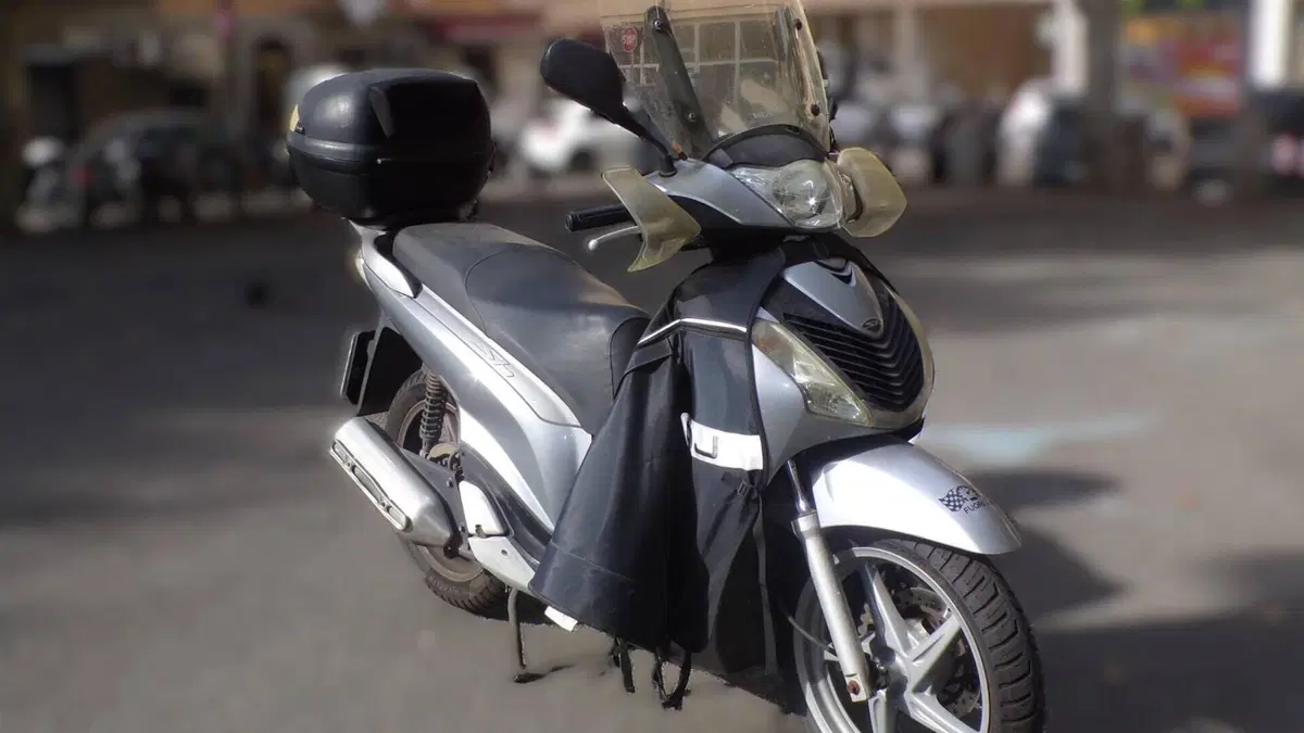 Honda SH 125 i (2009 - 12)  (5)