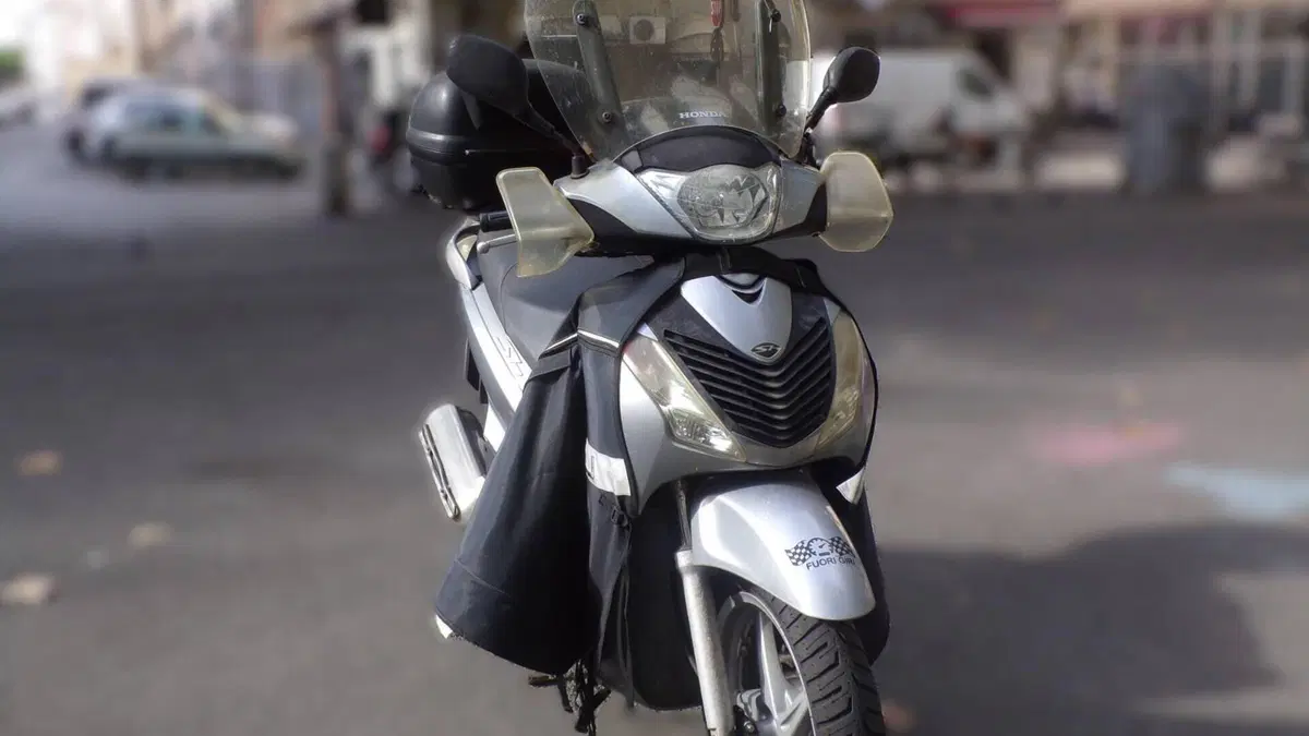 Honda SH 125 i (2009 - 12)  (14)