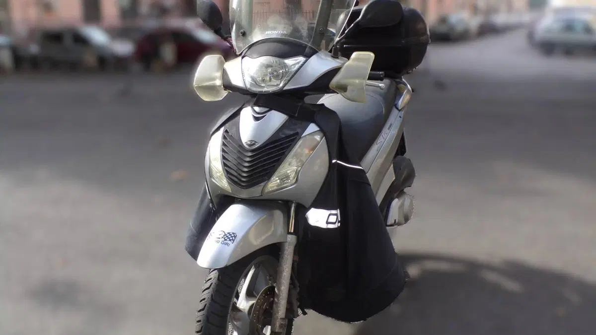 Honda SH 125 i (2009 - 12)  (16)