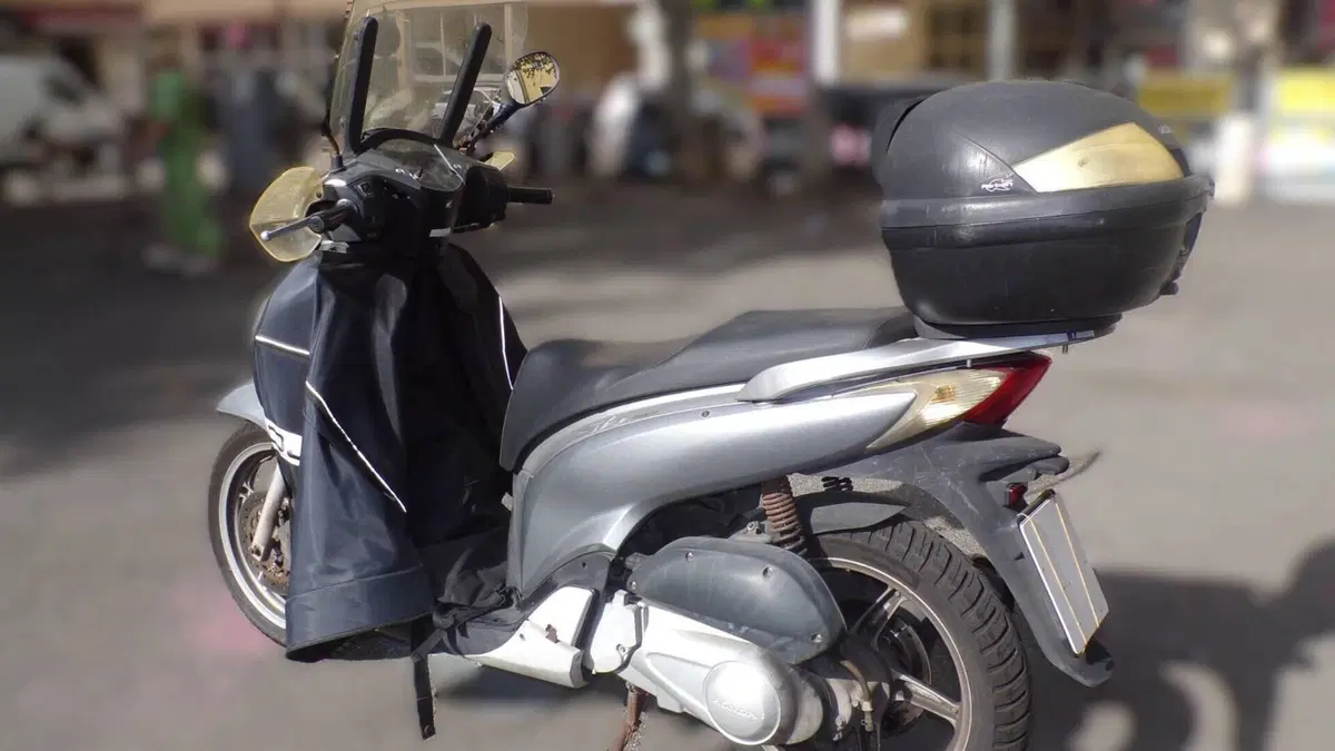 Honda SH 125 i (2009 - 12)  (17)