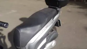 Honda SH 125 i (2009 - 12)  (18)