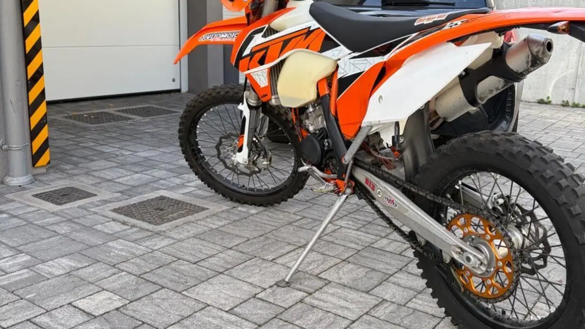 KTM 125 EXC (2016)  (3)