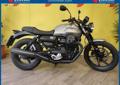 Moto Guzzi V7 Stone (2021 - 24) - Annuncio 10120528