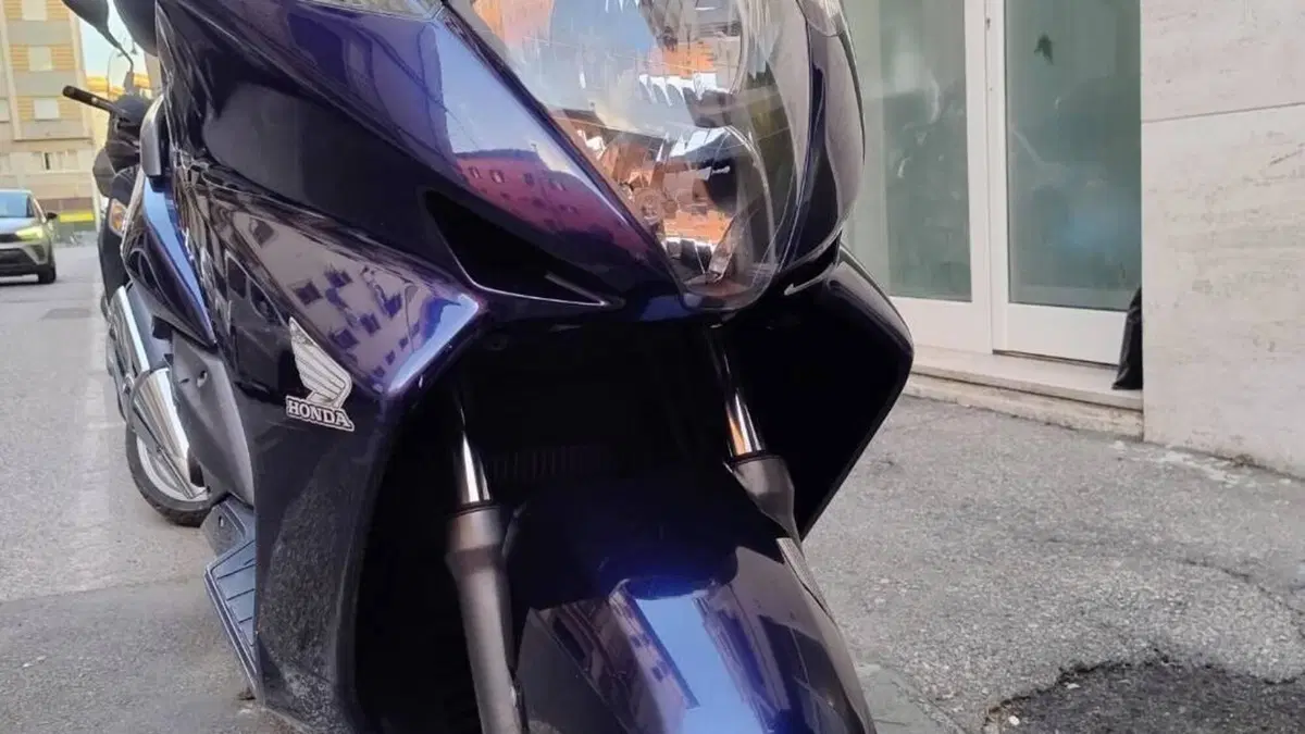 Honda Silver Wing 400 (2006 - 09) 