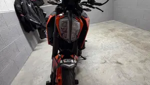KTM 390 Duke ABS (2017 - 20)  (2)