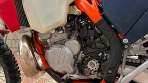 KTM 250 EXC-F Six Days (2023)  (4)