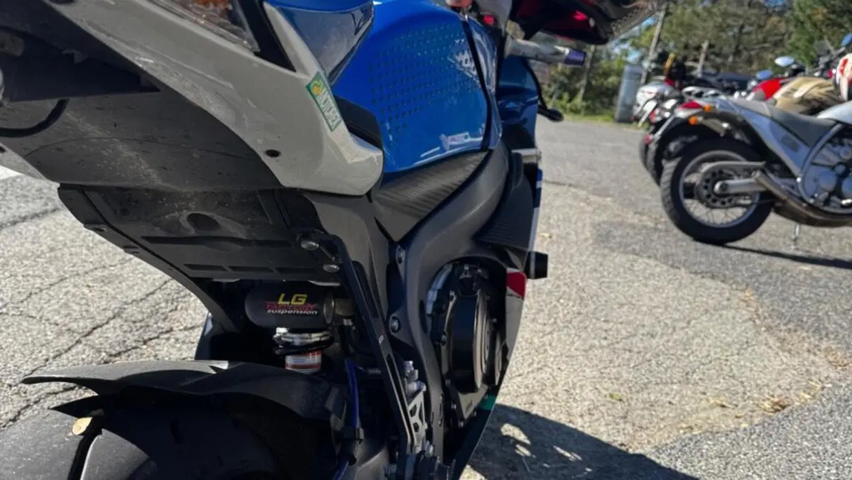 Suzuki GSX R 750 (2011 - 17)  (2)