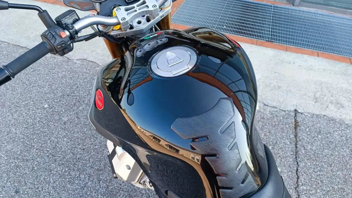 Moto Guzzi Sport 1200 (2006 - 08)  (2)