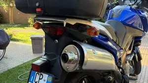 Suzuki V-Strom 650DL (2004 - 06)  (2)