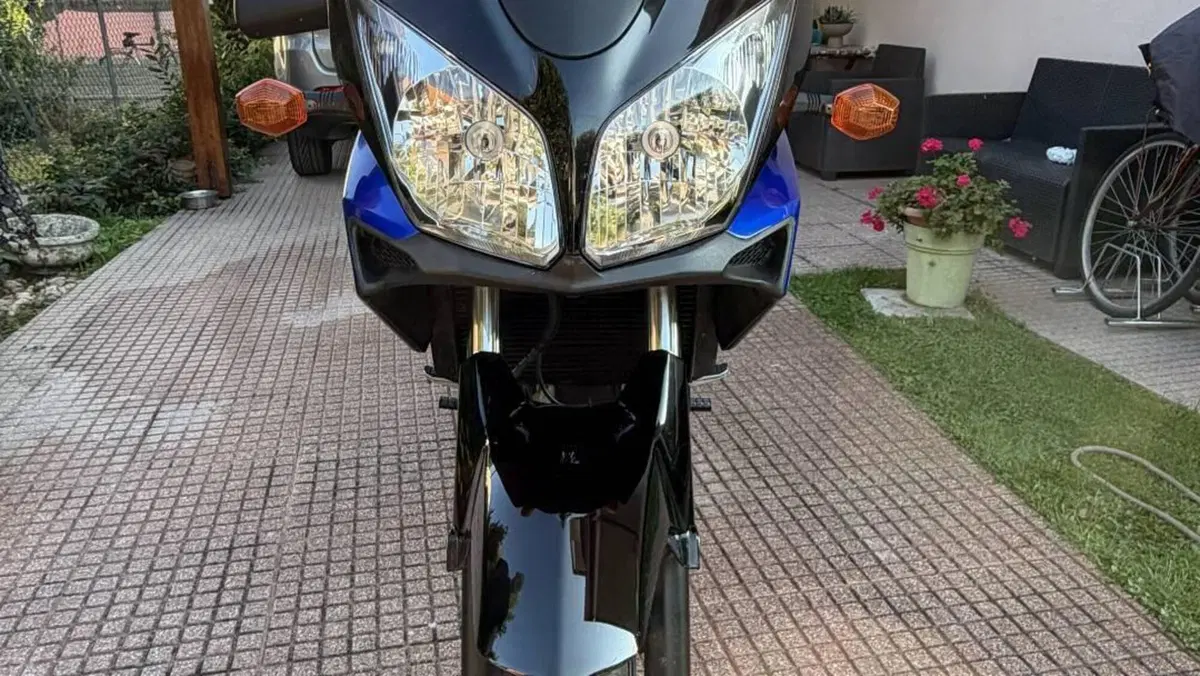 Suzuki V-Strom 650DL (2004 - 06)  (6)