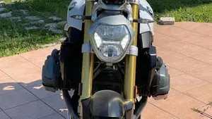 Bmw R 1200 R (2017 - 18)  (4)