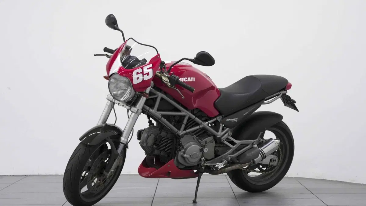 Ducati Monster 620 I.E (2002) 