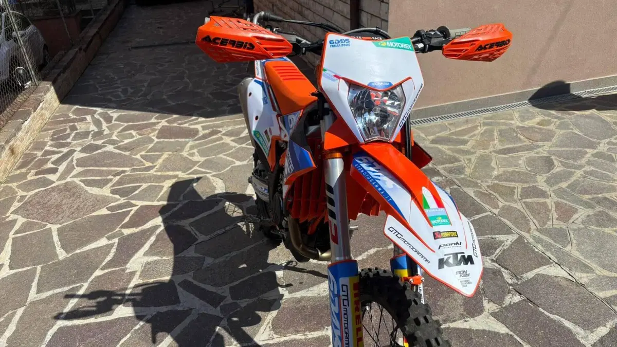KTM 350 EXC-F Six Days (2025)  (2)