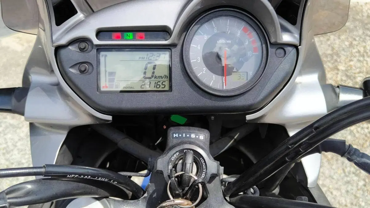 Honda Transalp XL 700 V ABS (2007 - 2013)  (13)