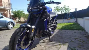 Yamaha MT-09 (2017 - 20)  (2)