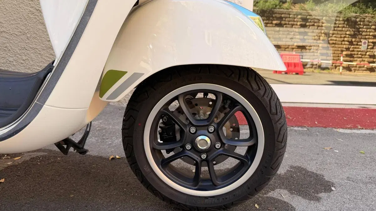 Vespa GTS 310 Supertech (2025 - 26)  (9)