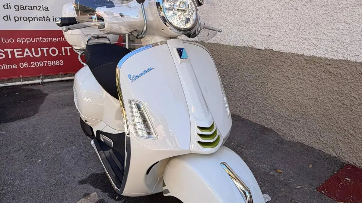 Vespa GTS 310 Supertech (2025 - 26)  (11)