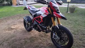 Ducati Hypermotard 939 SP (2016 - 18)  (5)