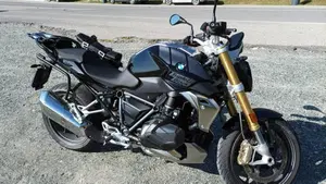 Bmw R 1250 R (2021 - 25)  (4)