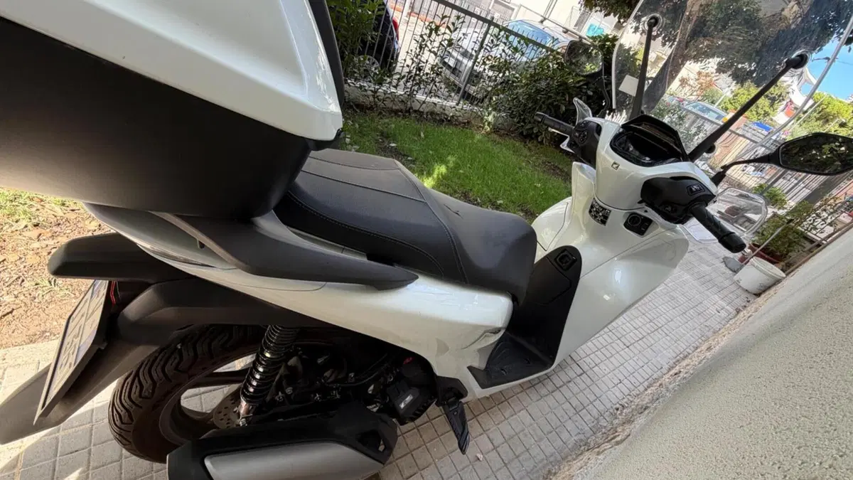 Honda SH 150 (2026)  (3)