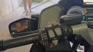 Bmw R 1200 RT (2017 - 18)  (4)