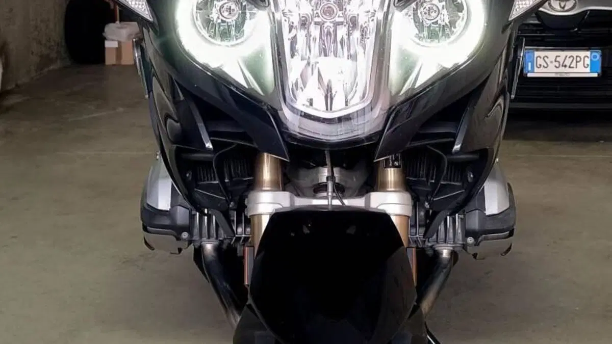 Bmw R 1200 RT (2017 - 18)  (3)