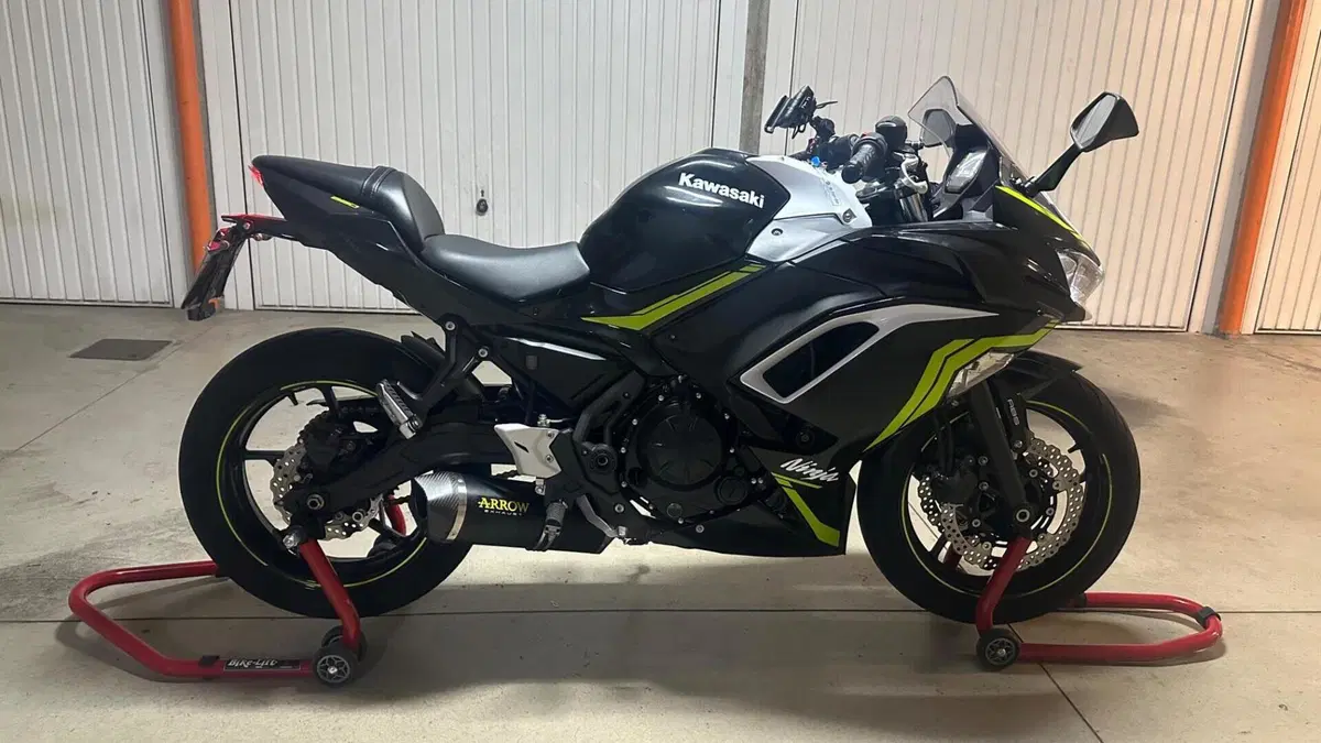 Kawasaki Ninja 650 (2021 - 24)  (2)