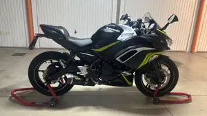 Kawasaki Ninja 650 (2021 - 24)  (2)