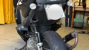 Yamaha Aerox 50 (1997 - 99)  (4)