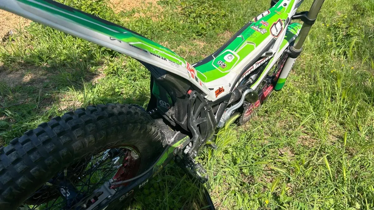 Vertigo Combat Vertical 300 (2019 - 20)  (3)