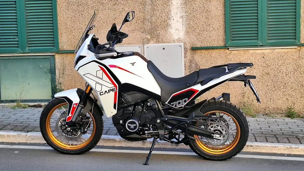 Moto Morini X-Cape 700 Gold Edition (2025 - 26)  (2)