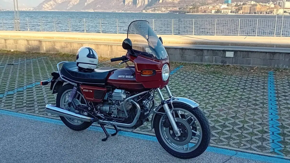 Moto Guzzi  