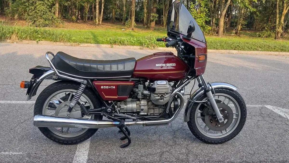 Moto Guzzi   (3)