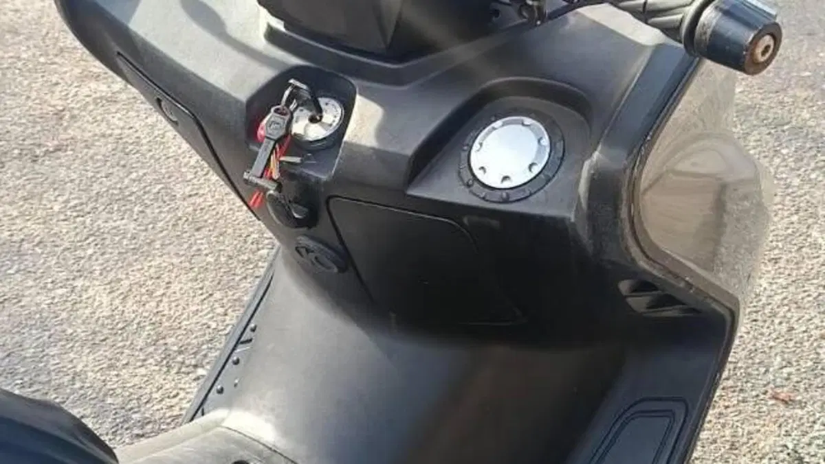 Kymco Xciting 300i  (3)
