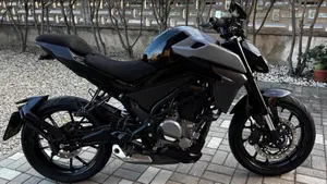 CFMOTO 300NK (2021 - 26) 