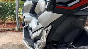 Honda X-ADV 750 (2017)  (4)
